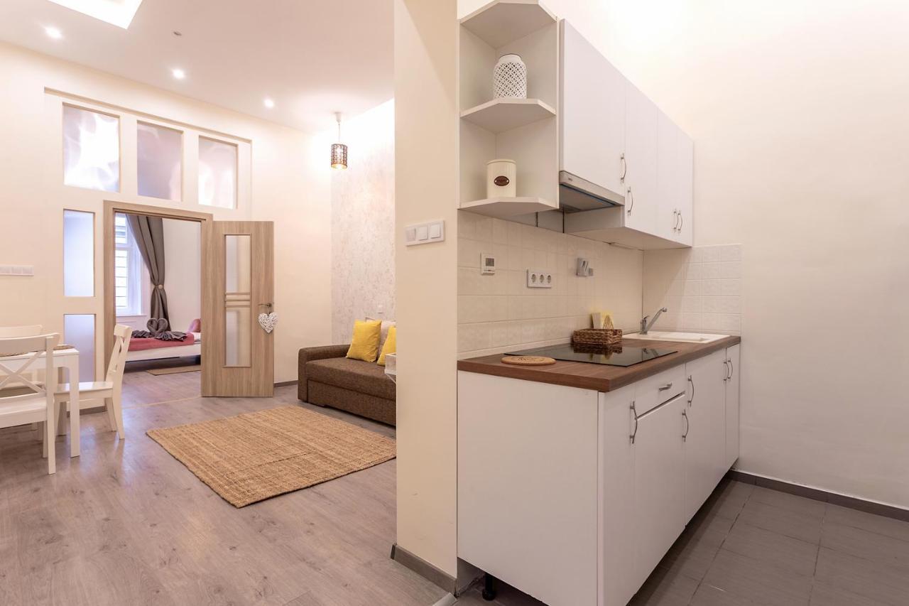 Goldcentral Apartment Comfort Budapest Eksteriør billede